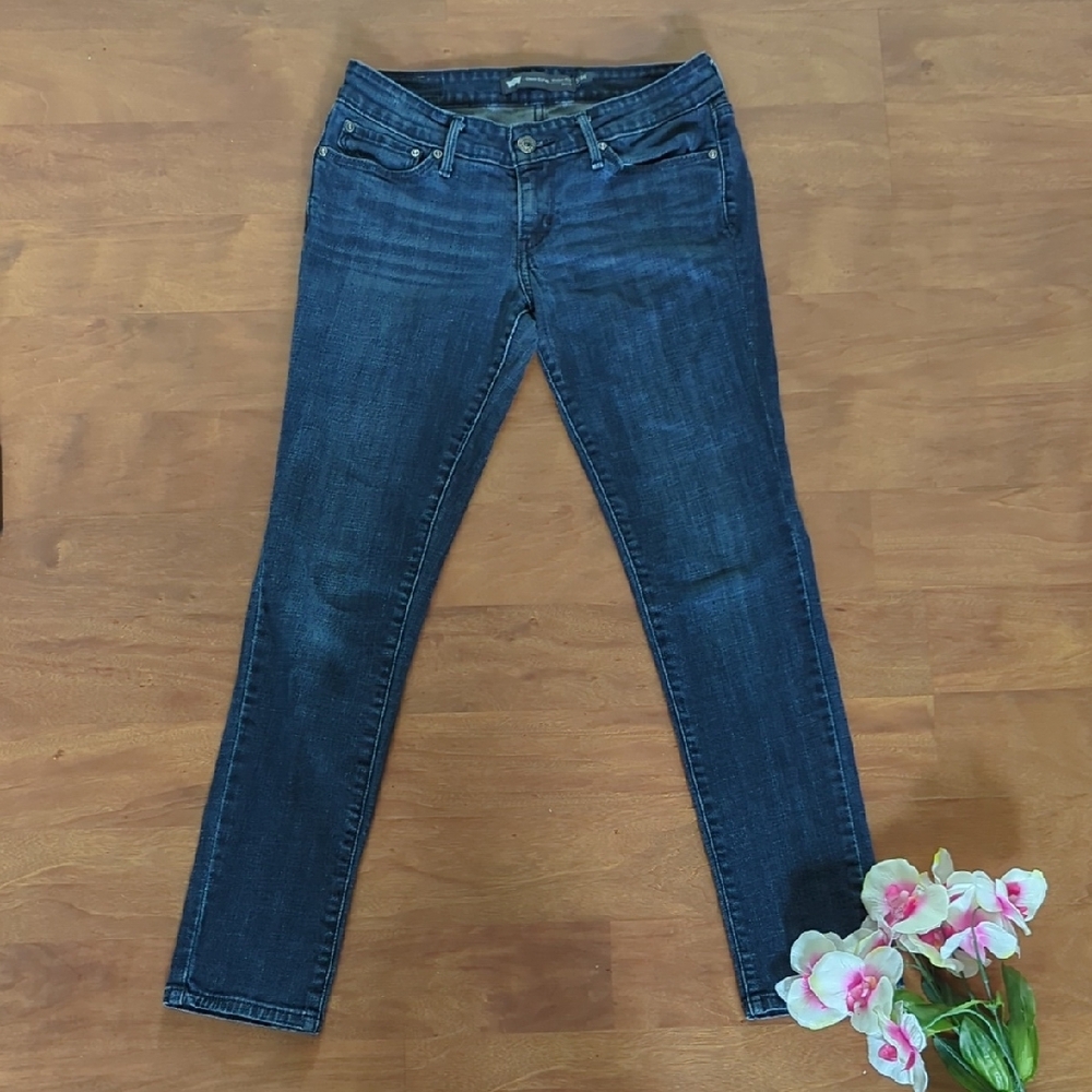 VINTAGE: Levi Jeans